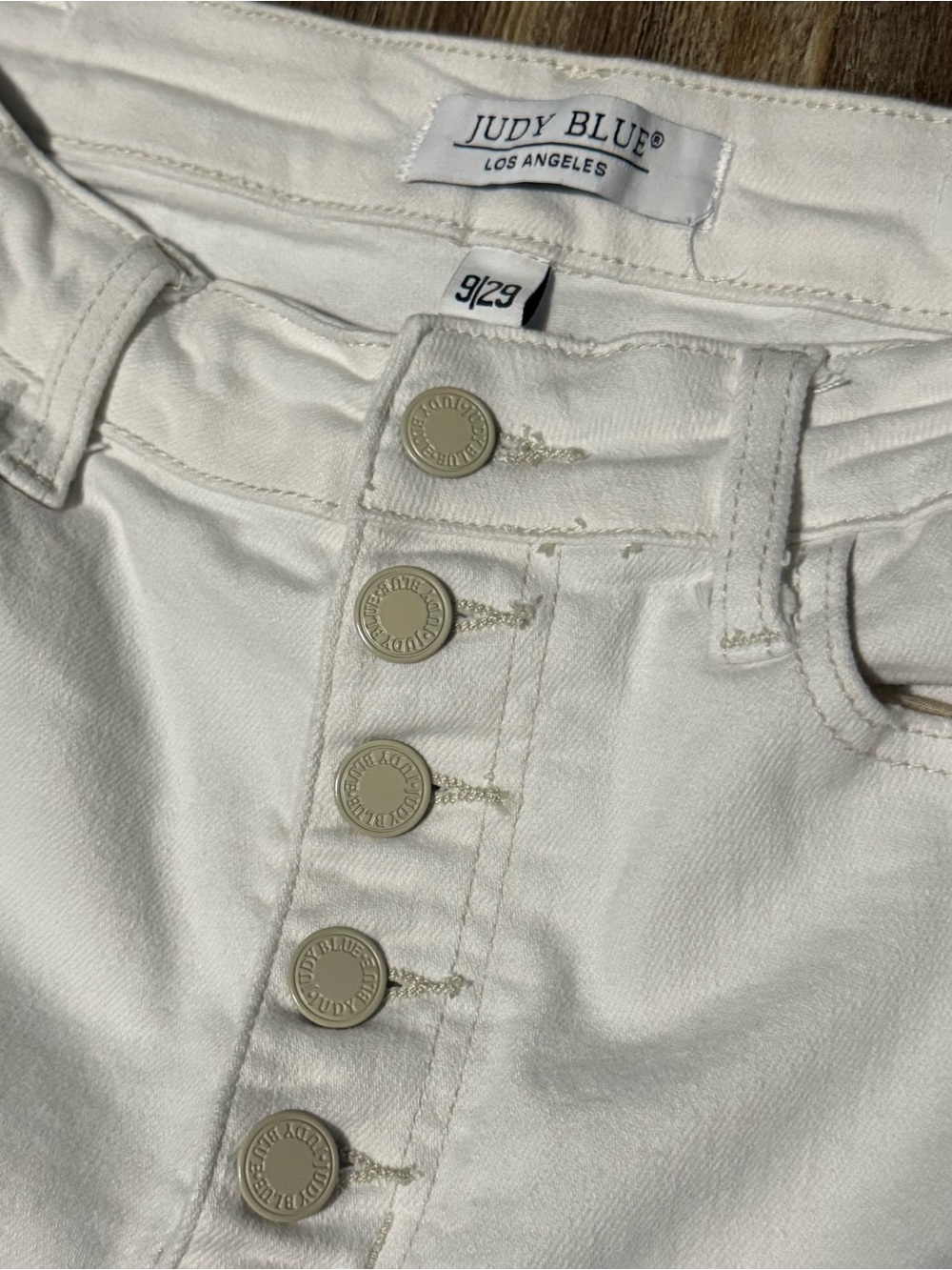 Judy Blue Wide Leg Crop Jeans Women's 9/29 White Exposed Button Fly Frayed Hem - Picture 3 of 7